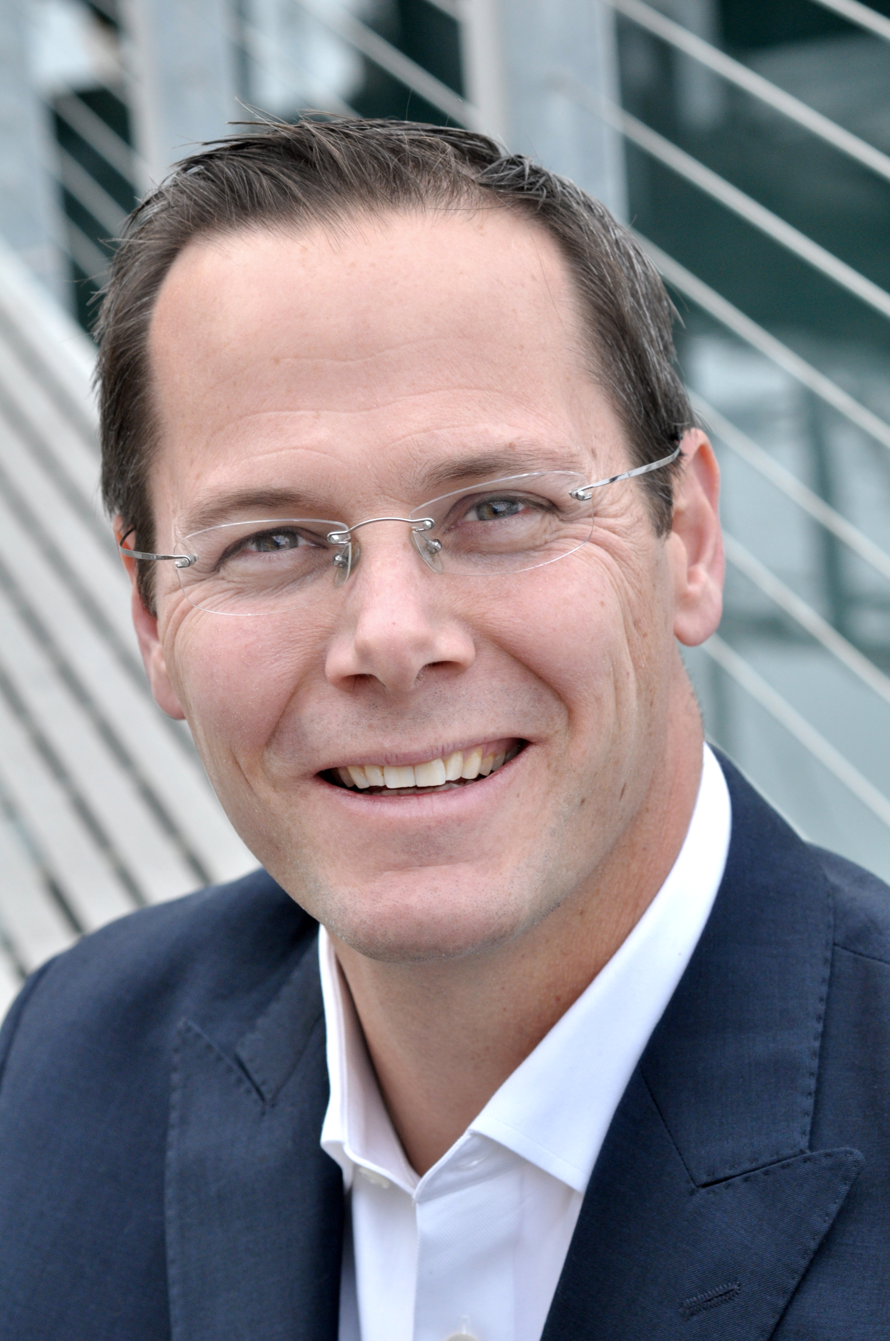 Dr Richard Peterson CEO, MarketPsych