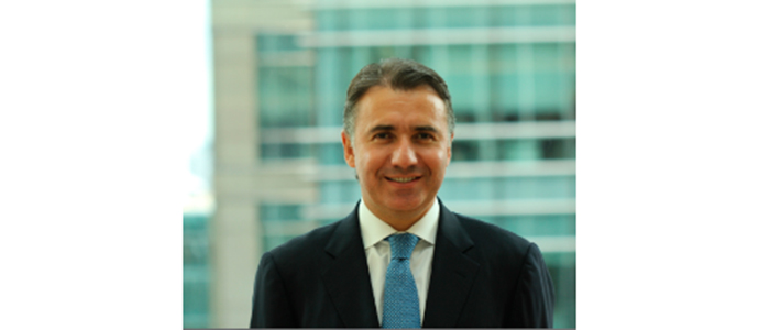 José M. Linares
