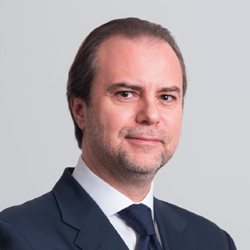 Saeb Eigner, DFSA Chairman