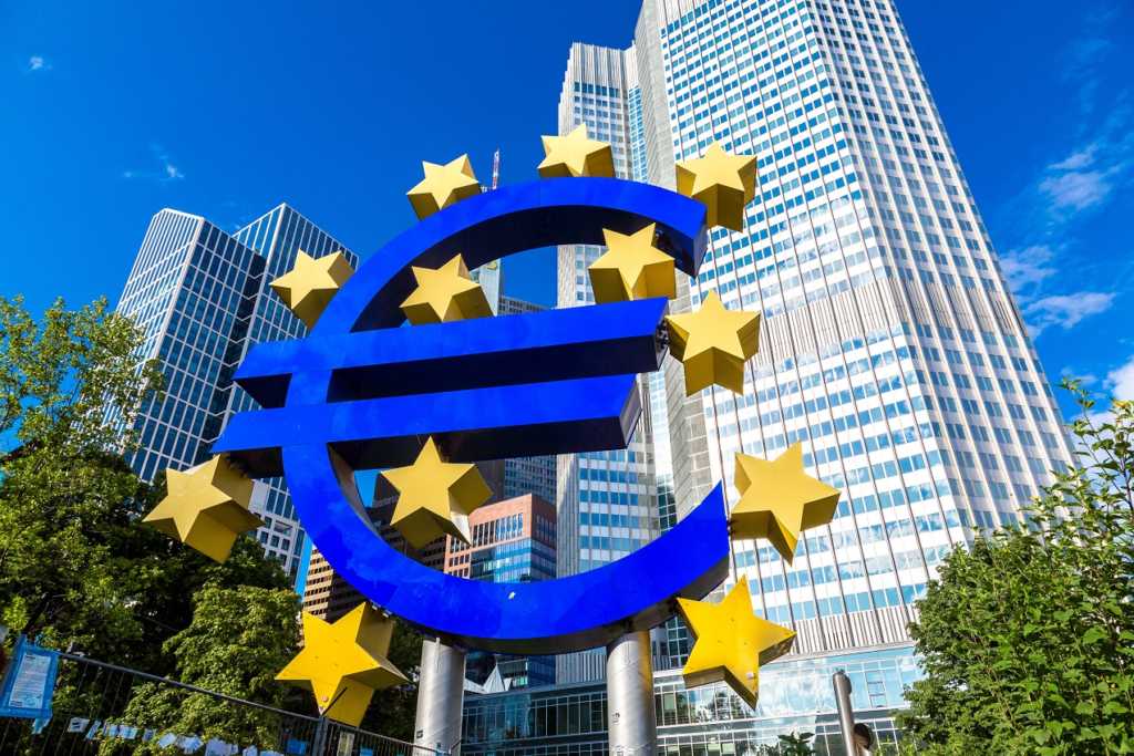 Euro sign in ECB