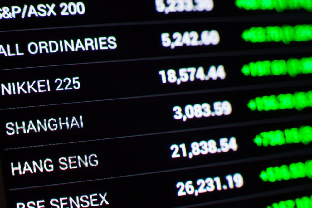 stocks mixed