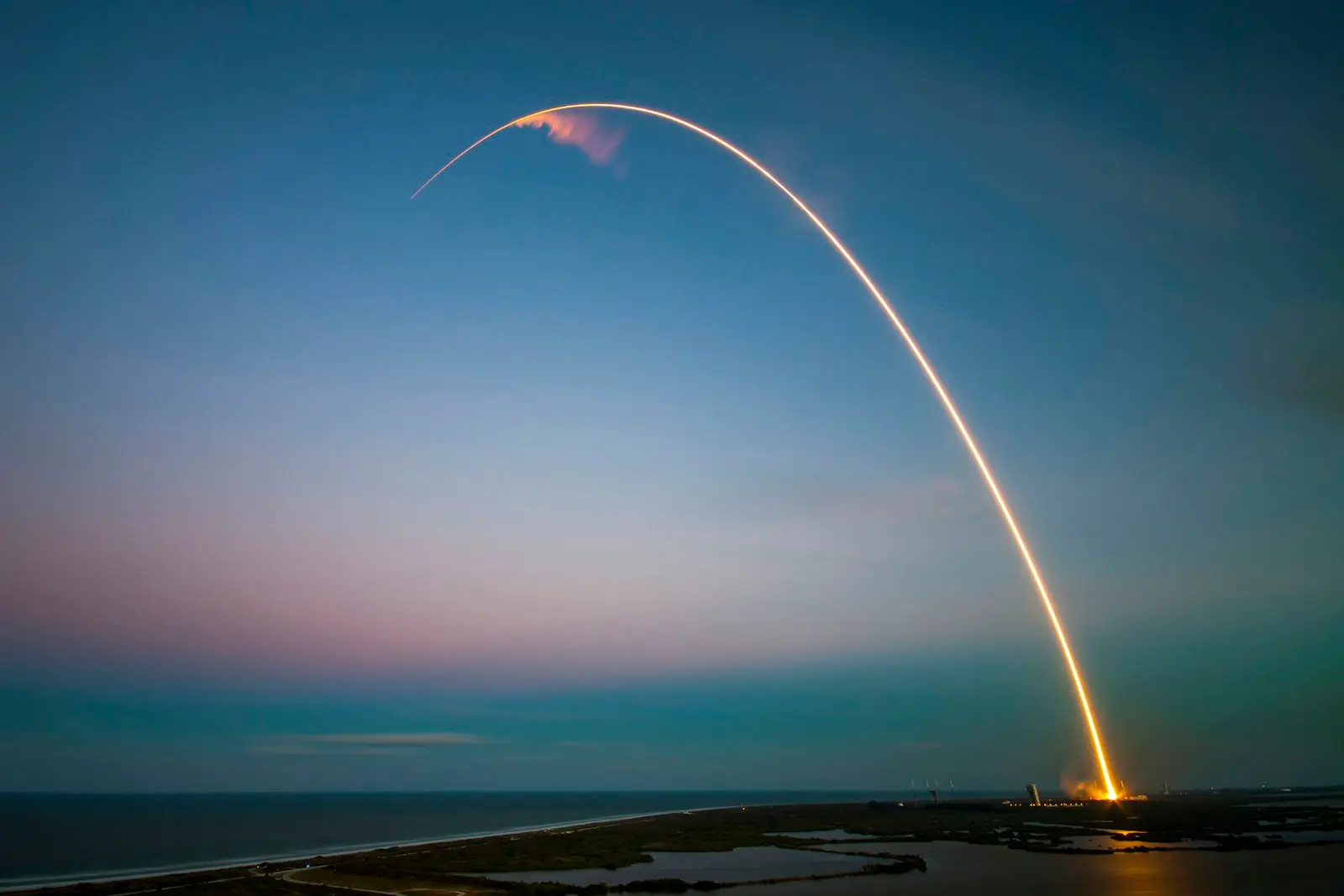 SpaceX IPO: crypto rails price SPCX at $2.3tn before listing