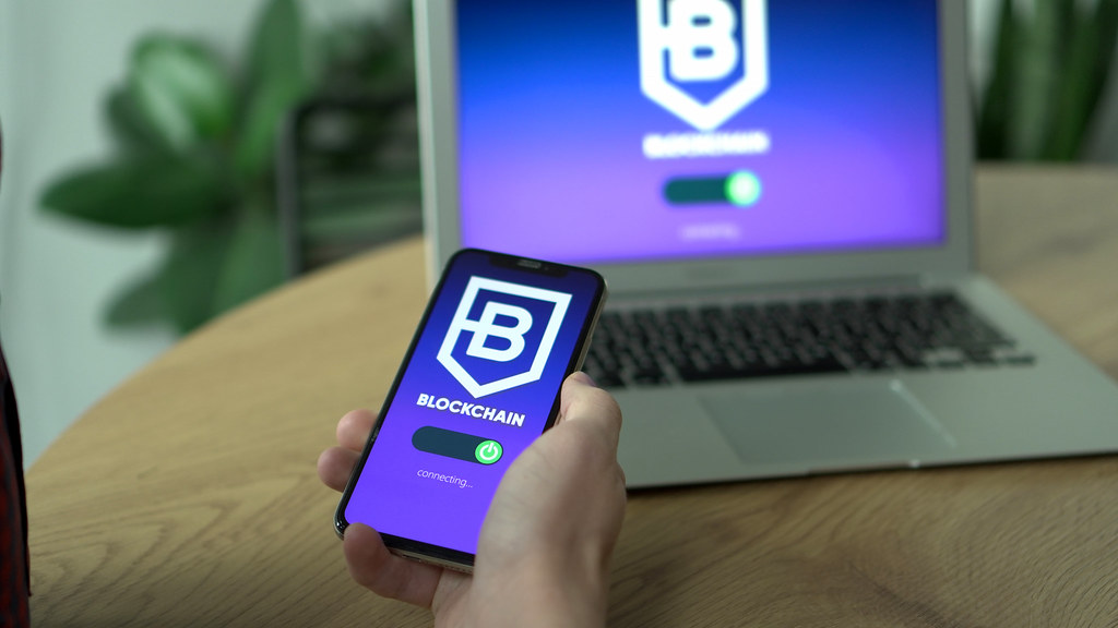 Uniswap's Launches tab bets on Robinhood Chain's 340k tokens
