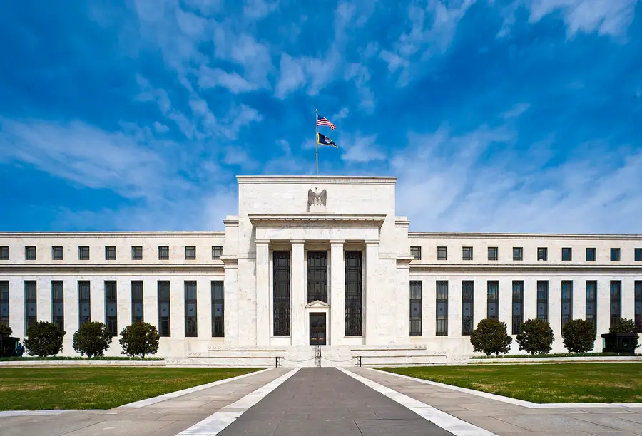 Fed Docket R-1899 prices stablecoins at 2% capital, 1% past $50bn