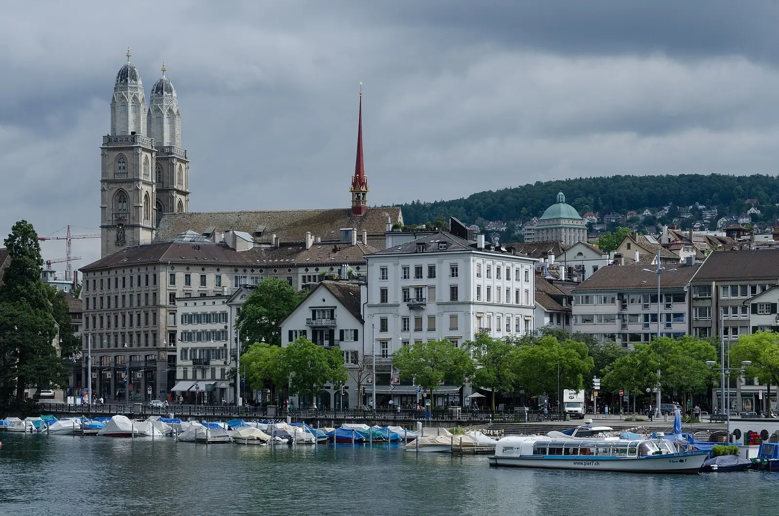 Behavox acquires Apiax to embed cross-border rules