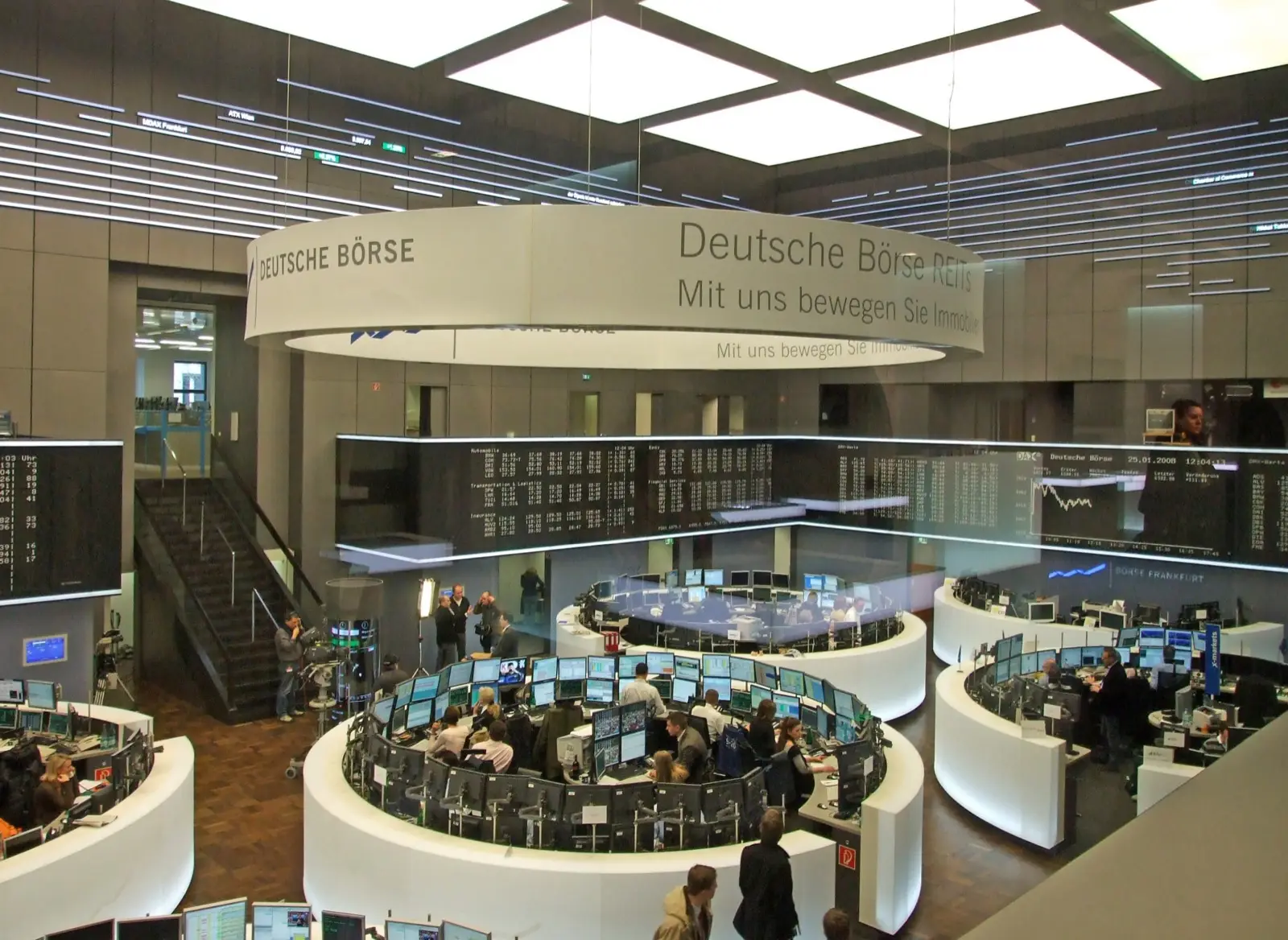 Euro Stoxx 50 to 6,040 by October 28: the live-hike case