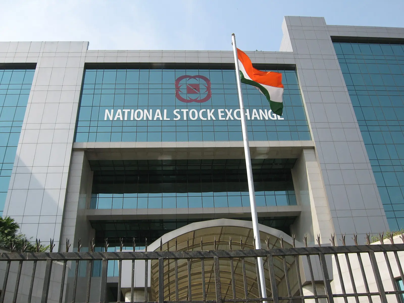 Nifty 50 to 23,635.1 by December 4: the pause case