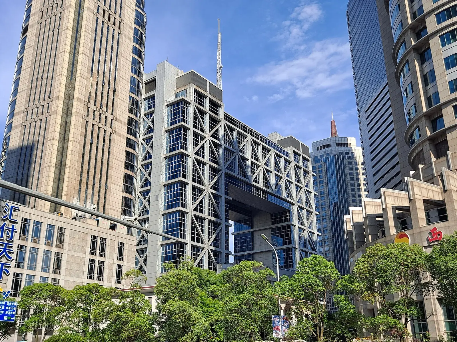 Shanghai Composite to 3,735.37 on an LPR hold
