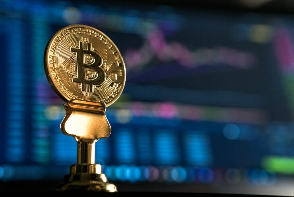 Binance says 70% of EU users self-custodied after MiCA