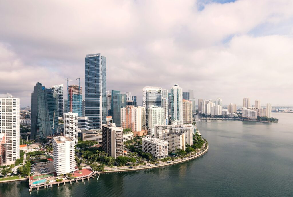 Flex raises $70m at $1.2bn to bank business owners globally