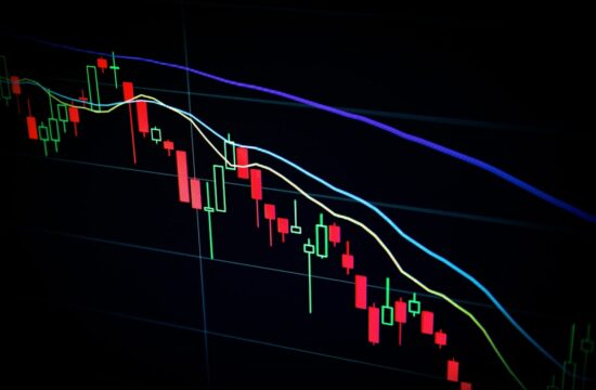 S&P 500 to 7,700 by end-Q3 2026: the multiple-compression case