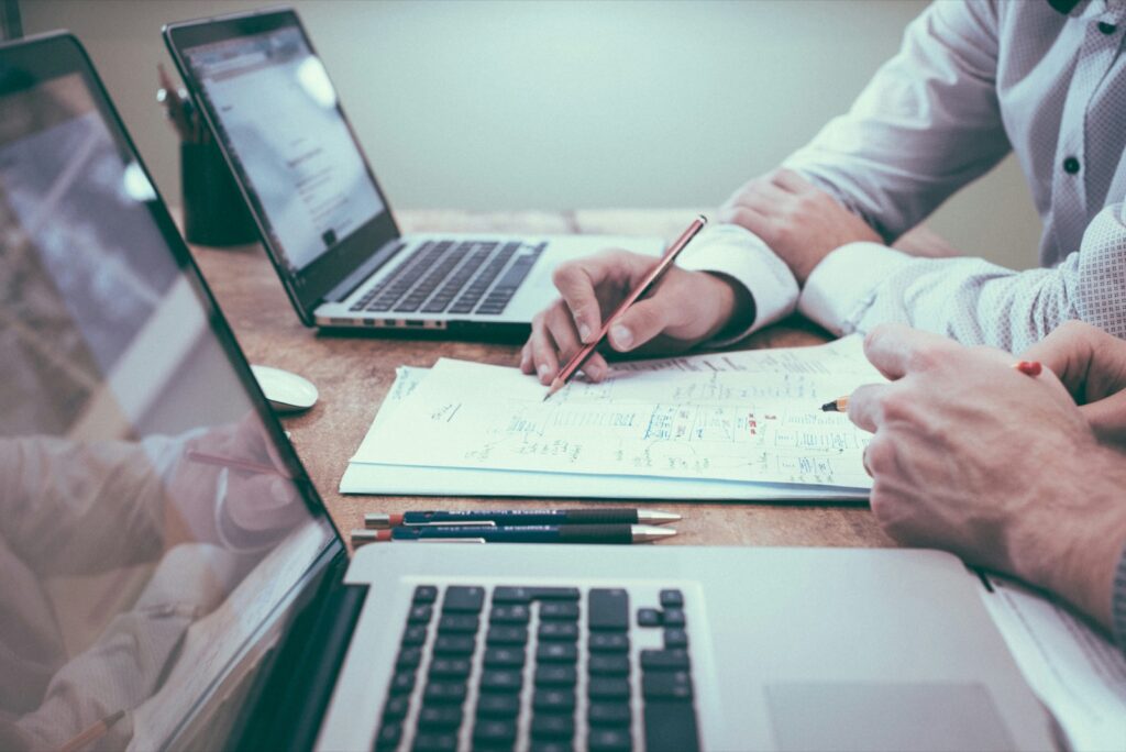 Amex Ventures backs Fazeshift's AI accounts receivable agents