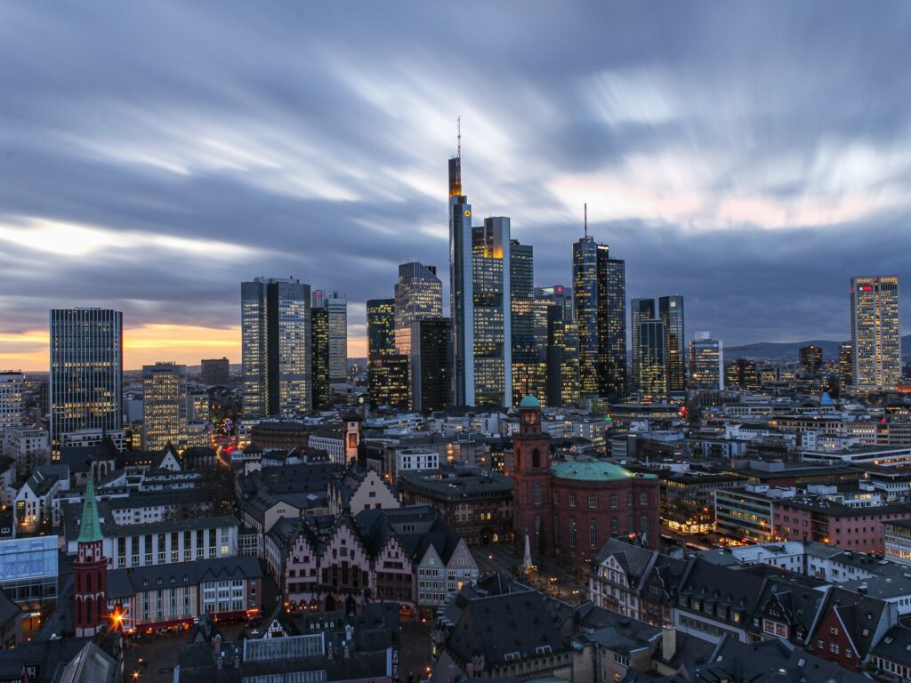 FNZ sells 155bn-custody German bank to Advent consortium