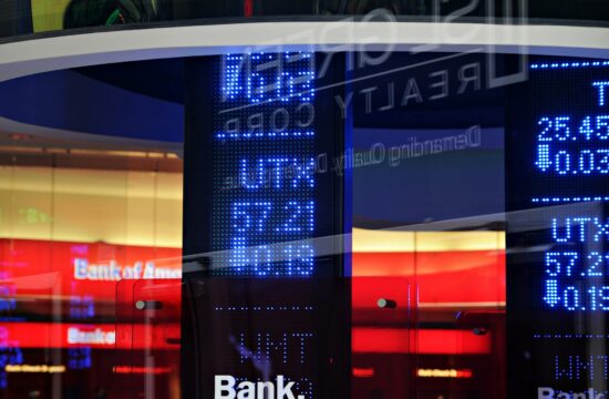 EUR/CZK to 24.60 by November 5: the over-priced hikes case
